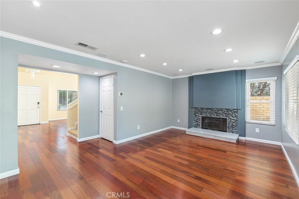 Image 11 of property listing at 36393 Provence, Murrieta, CA 92562