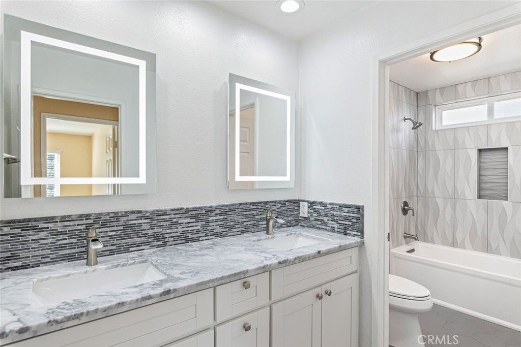 Image 19 of property listing at 36393 Provence, Murrieta, CA 92562