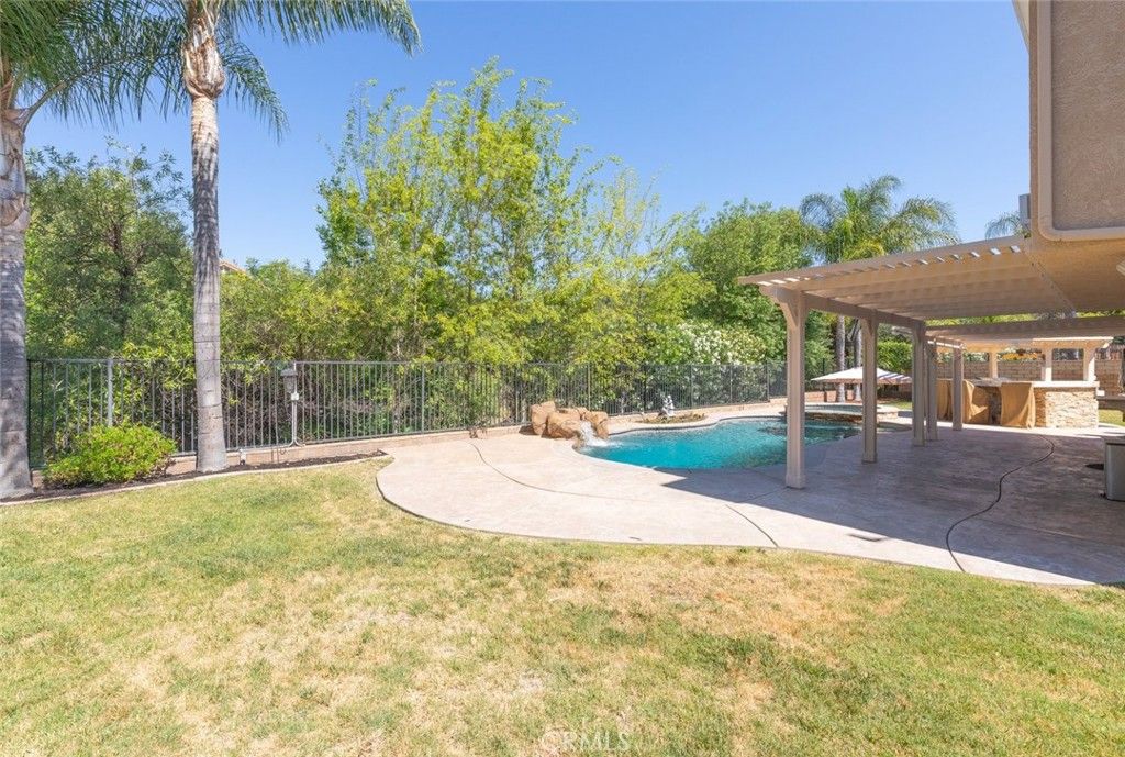 Image 25 of property listing at 36393 Provence, Murrieta, CA 92562