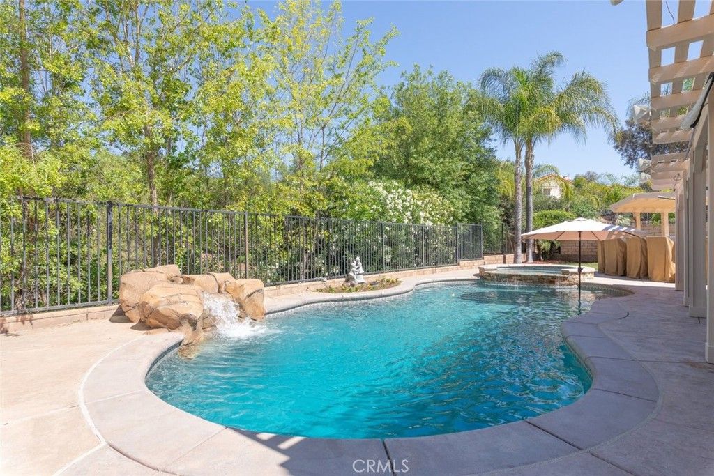 Image 27 of property listing at 36393 Provence, Murrieta, CA 92562