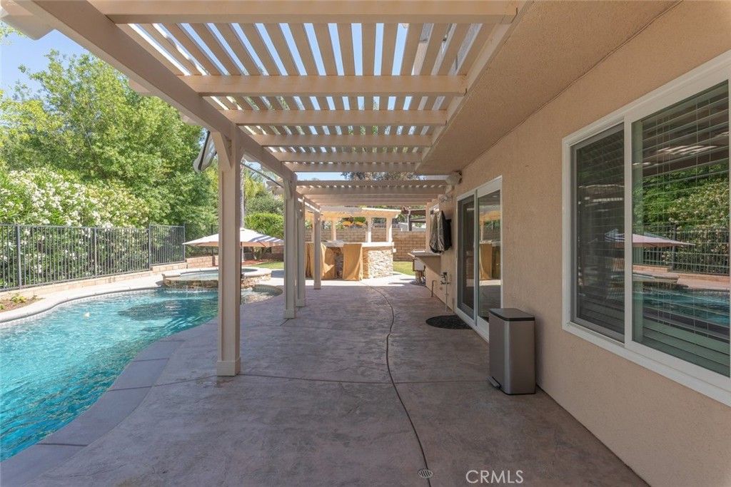 Image 28 of property listing at 36393 Provence, Murrieta, CA 92562