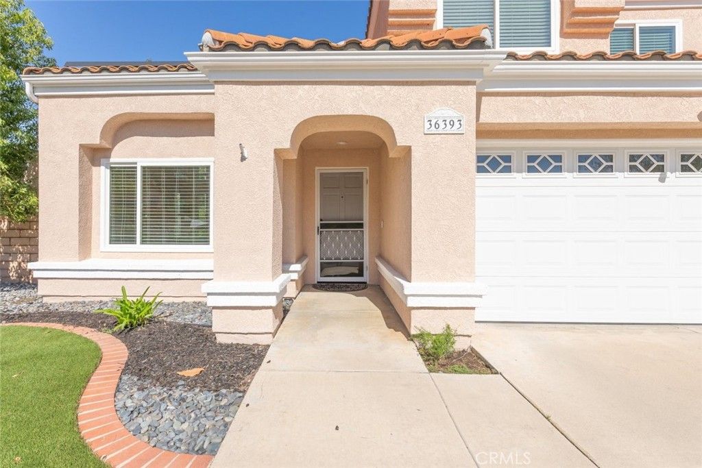 Image 5 of property listing at 36393 Provence, Murrieta, CA 92562