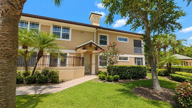 6552 MOORINGS POINT CIRCLE 102, Lakewood Ranch, FL 34202