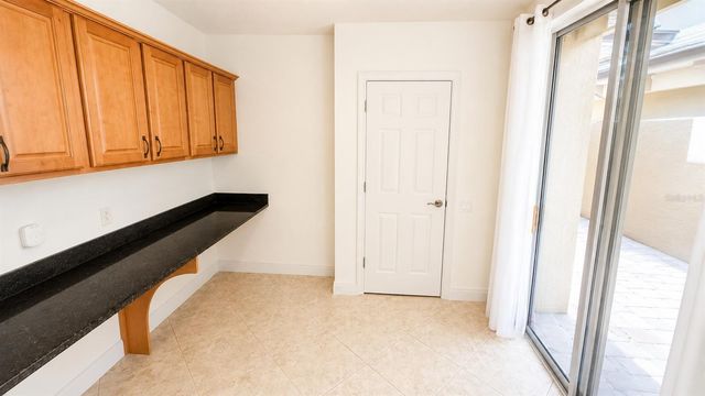 6552 MOORINGS POINT CIRCLE 102, Lakewood Ranch, FL 34202
