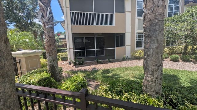 6552 MOORINGS POINT CIRCLE 102, Lakewood Ranch, FL 34202