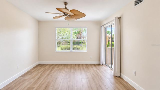 6552 MOORINGS POINT CIRCLE 102, Lakewood Ranch, FL 34202