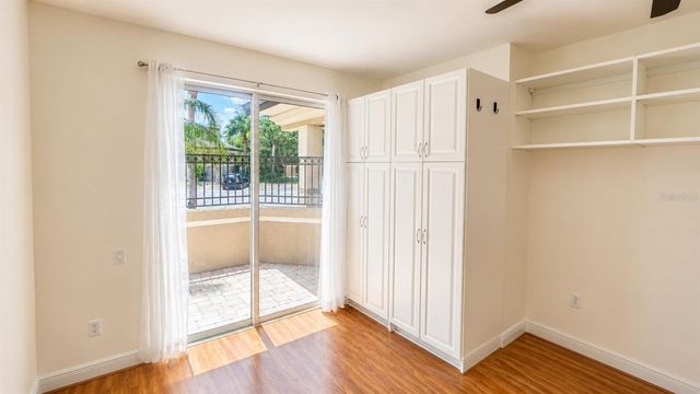 6552 MOORINGS POINT CIRCLE 102, Lakewood Ranch, FL 34202