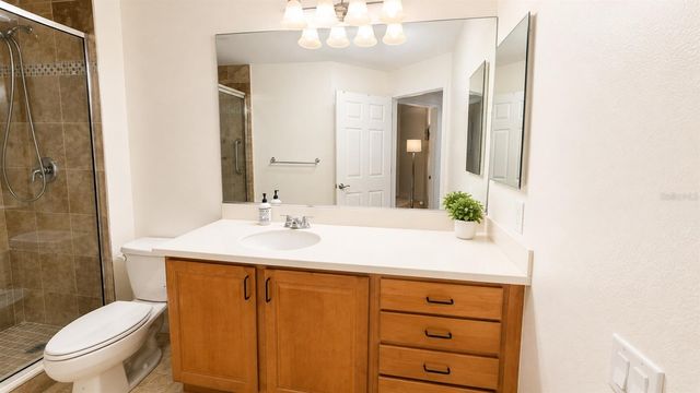 6552 MOORINGS POINT CIRCLE 102, Lakewood Ranch, FL 34202