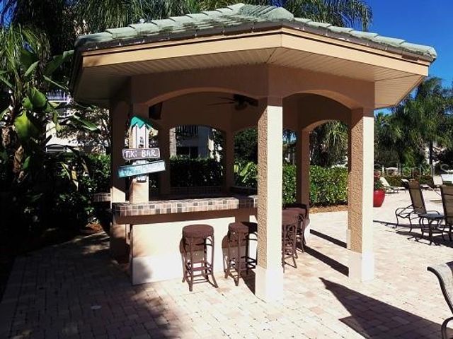6552 MOORINGS POINT CIRCLE 102, Lakewood Ranch, FL 34202
