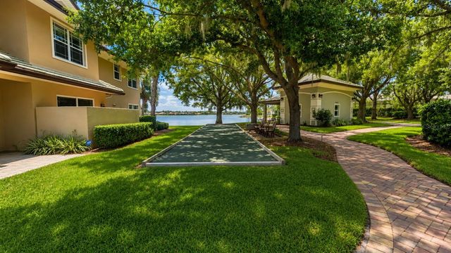 6552 MOORINGS POINT CIRCLE 102, Lakewood Ranch, FL 34202