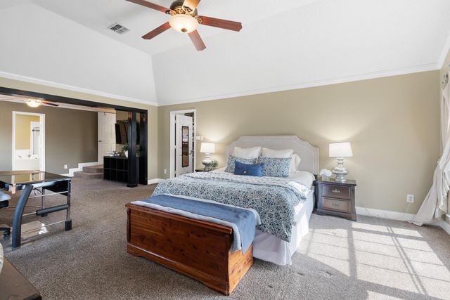 6000 Red Fern Drive, Arlington, TX 76001