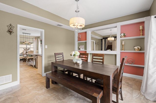 6000 Red Fern Drive, Arlington, TX 76001