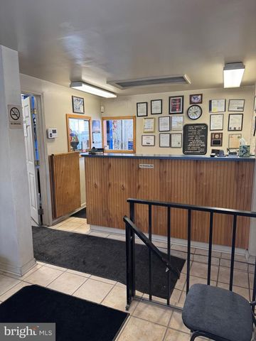 8257 FRANKFORD AVE, Philadelphia, PA 19136