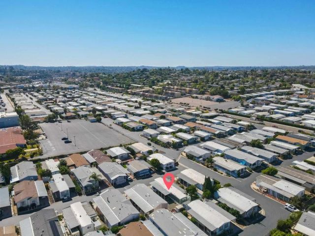 1010 E Bobier, Vista, CA 92084