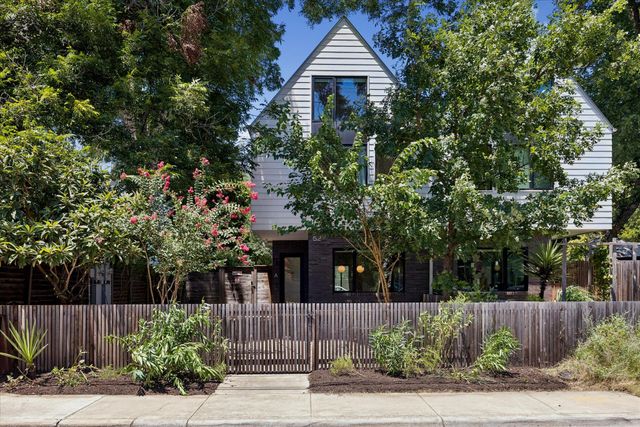 52 Waller ST A, Austin, TX 78702