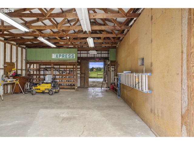 32320 S NEEDY Rd, Canby, OR 97013