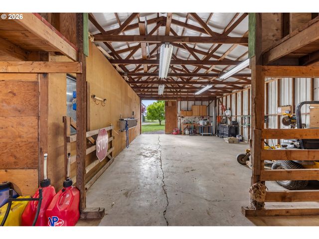 32320 S NEEDY Rd, Canby, OR 97013