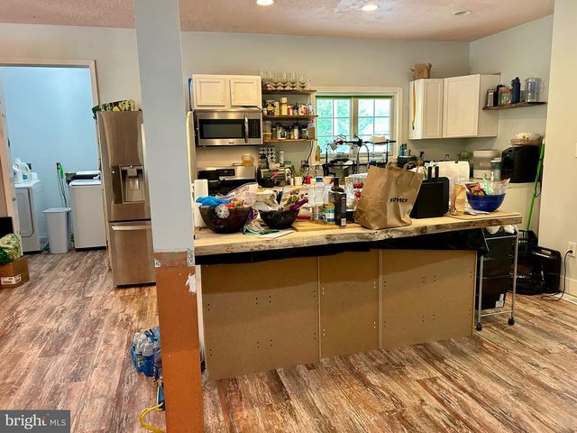 242 LORRAINE AVE, Buena, NJ 08310