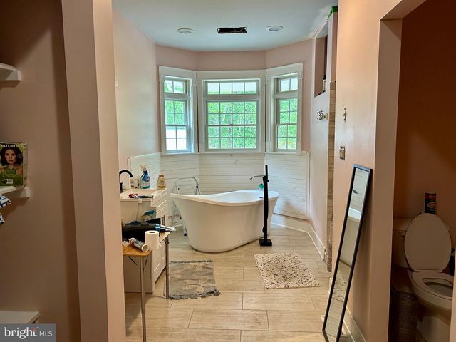 242 LORRAINE AVE, Buena, NJ 08310