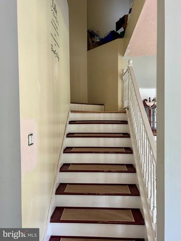 242 LORRAINE AVE, Buena, NJ 08310