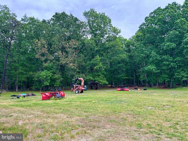 242 LORRAINE AVE, Buena, NJ 08310