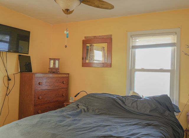 1843 31st Street, Rock Island, IL 61201