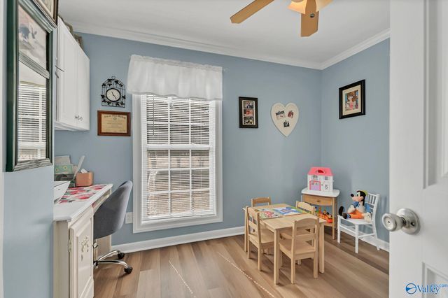 2006 Shady Grove Lane SW, Decatur, AL 35603