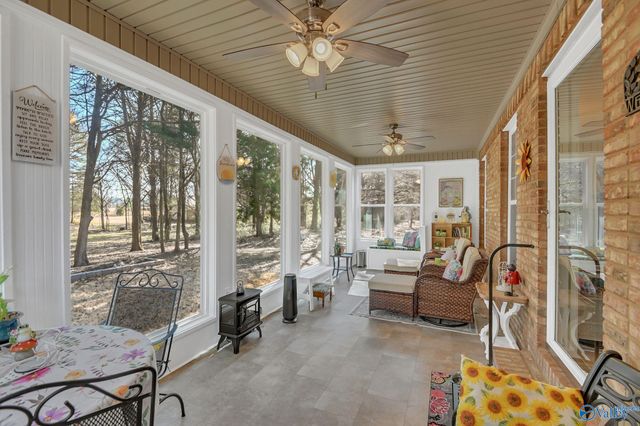 2006 Shady Grove Lane SW, Decatur, AL 35603