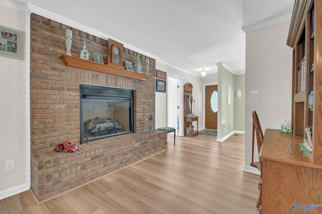 2006 Shady Grove Lane SW, Decatur, AL 35603