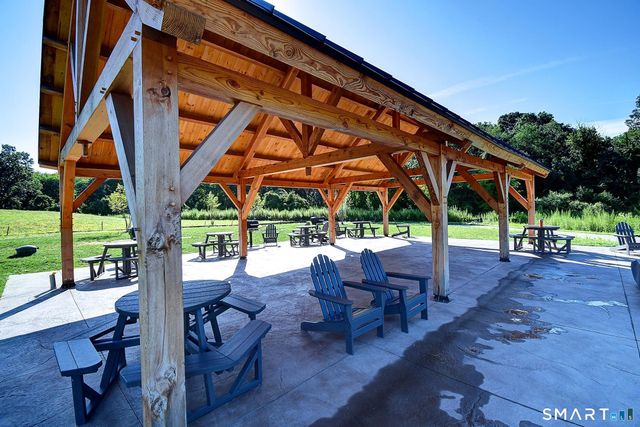 74 Shea Circle, Cheshire, CT 06410