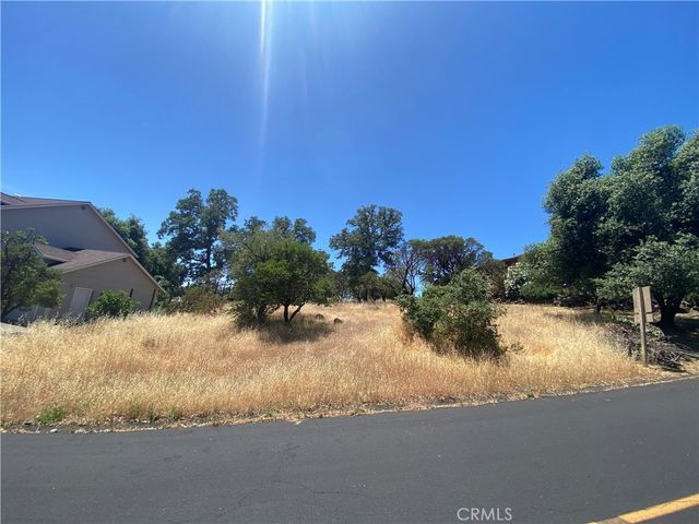 18267 N Shore Drive, Hidden Valley Lake, CA 95467