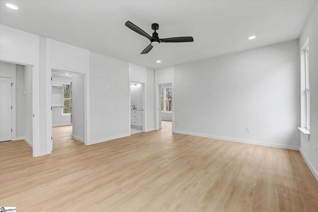 6 Mckinley Drive, Greenville, SC 29611