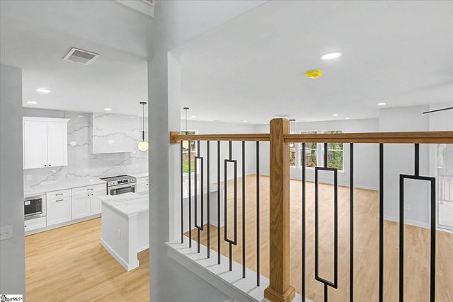 6 Mckinley Drive, Greenville, SC 29611