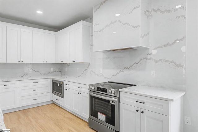 6 Mckinley Drive, Greenville, SC 29611