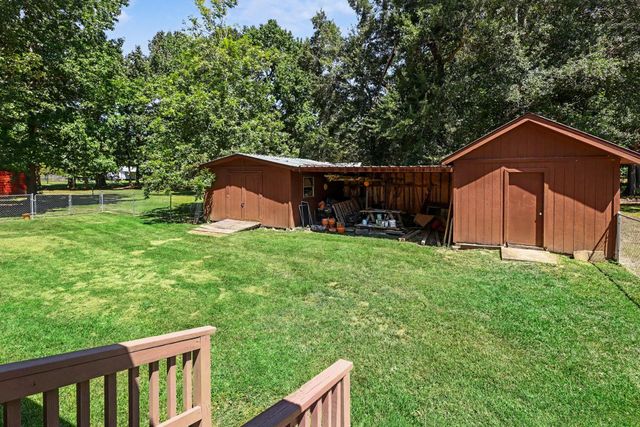 1104 County Road 650, Dayton, TX 77535