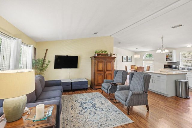 1104 County Road 650, Dayton, TX 77535
