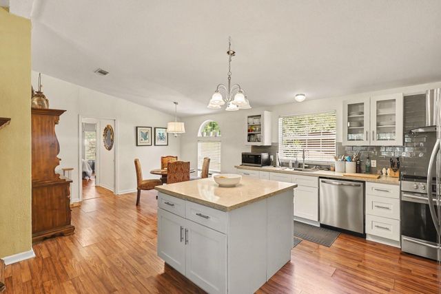 1104 County Road 650, Dayton, TX 77535