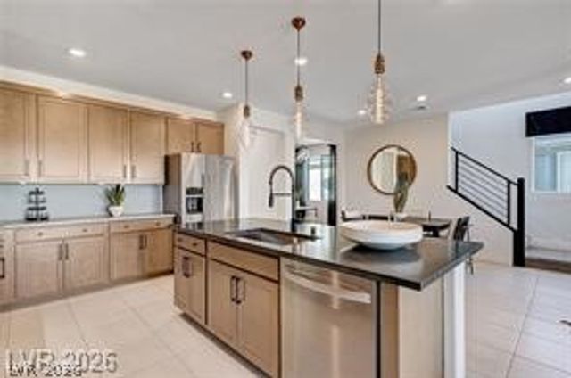 7977 Texas Hills Street, Las Vegas, NV 89113