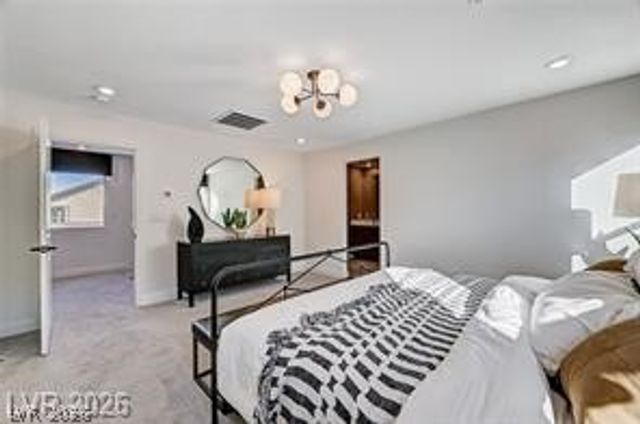 7977 Texas Hills Street, Las Vegas, NV 89113