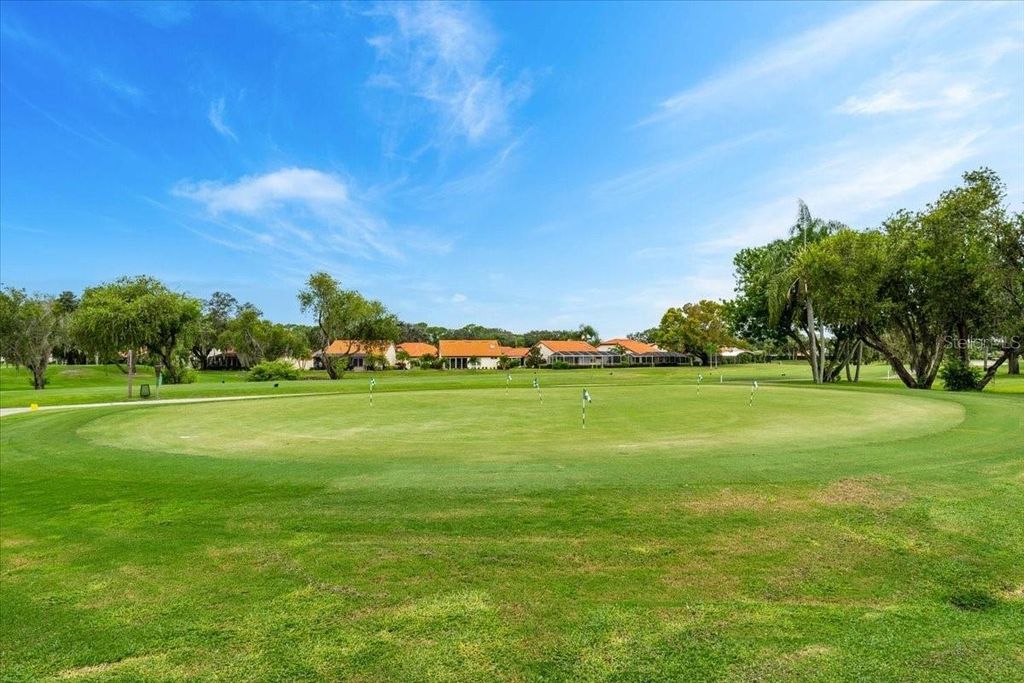 Image 45 of property listing at 4966 CLUBVIEW COURT E, Bradenton, FL 34203