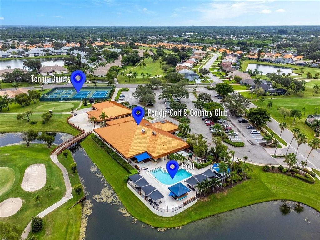 Image 48 of property listing at 4966 CLUBVIEW COURT E, Bradenton, FL 34203