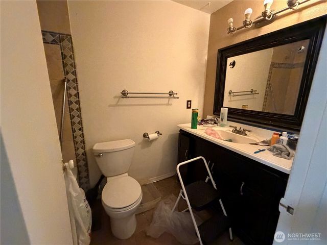 6009 85th Street E, Puyallup, WA 98371