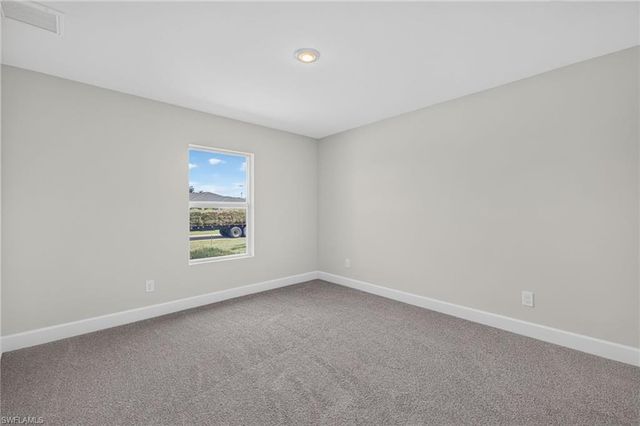 620 NW 29th TER, Cape Coral, FL 33993