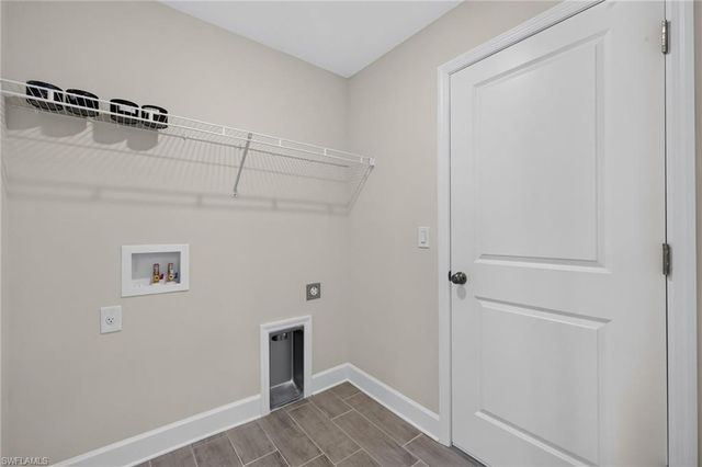 620 NW 29th TER, Cape Coral, FL 33993