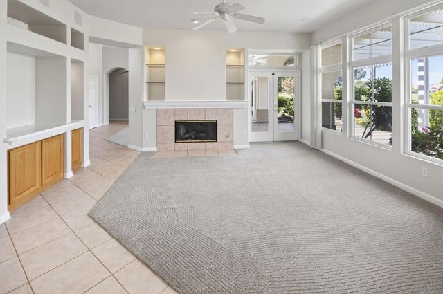 7817 Rosestone Ln, Roseville, CA 95747