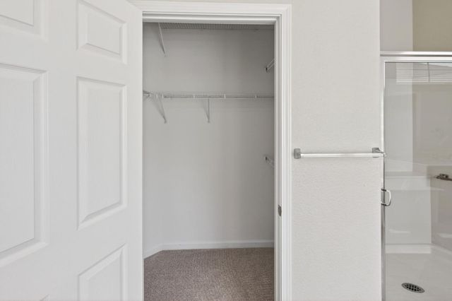 7817 Rosestone Ln, Roseville, CA 95747