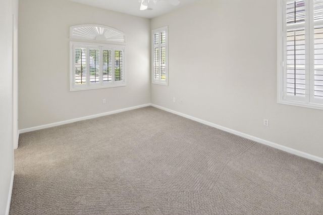 7817 Rosestone Ln, Roseville, CA 95747