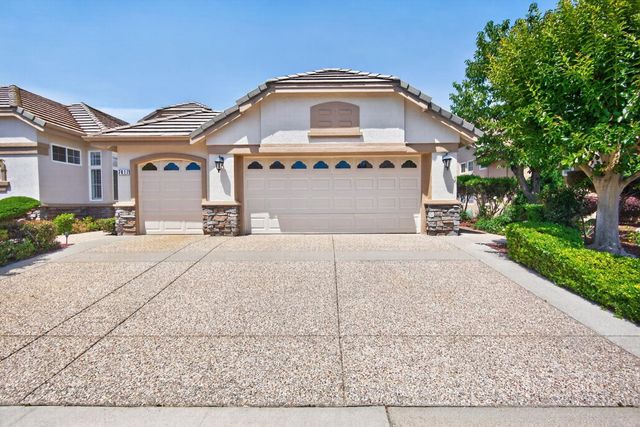 7817 Rosestone Ln, Roseville, CA 95747