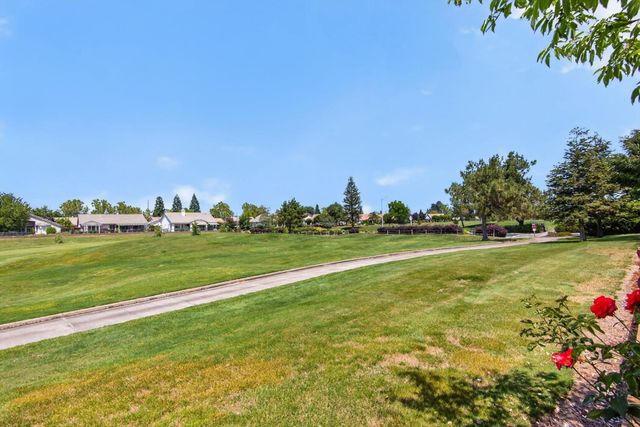 7817 Rosestone Ln, Roseville, CA 95747
