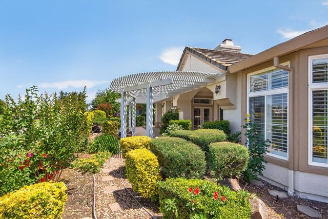 7817 Rosestone Ln, Roseville, CA 95747